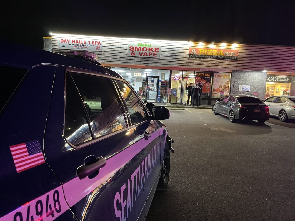 West Seattle Blog… | WEST SEATTLE CRIME WATCH: Another robbery at 35th ...