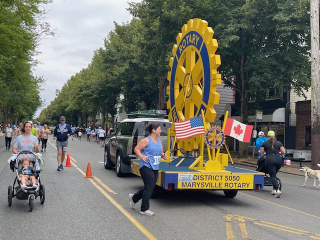 HAPPENING NOW: 2025 Float Dodger 5K