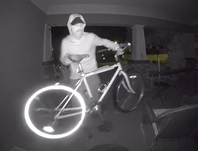 West Seattle Blog… | WEST SEATTLE CRIME WATCH: Luring attempt; bicycle theft; hit-run mystery