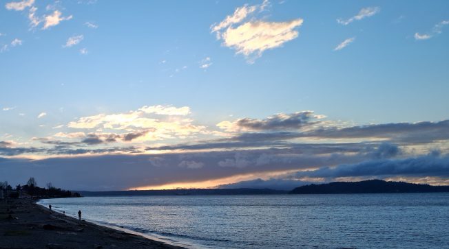 TRAFFIC, WEATHER, TRANSIT: Post-holiday Tuesday