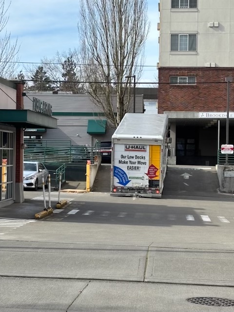 Stuck truck, the sequel