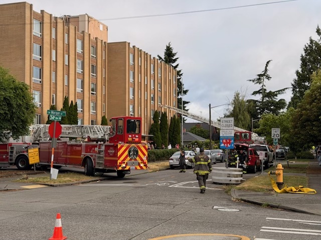 UPDATE: Seattle Fire ‘full response’ for 6300 block 34th SW apartment fire