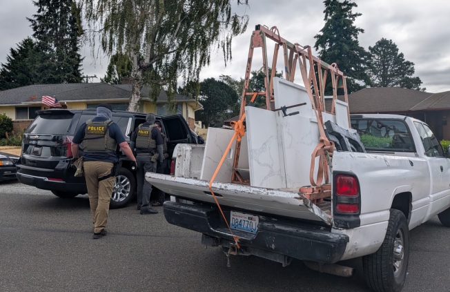 ICE in West Seattle again today; protest planned Sunday