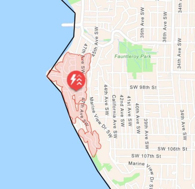 Power outage for 300+ customers in southwest West Seattle