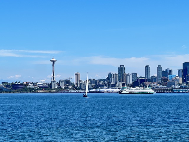BIZNOTE: Free workout with a view Sunday